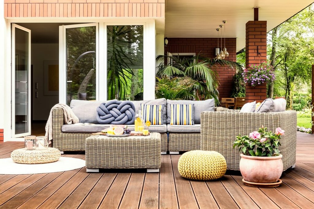 beige-garden-furniture-on-terrace-PVZM69S (1)